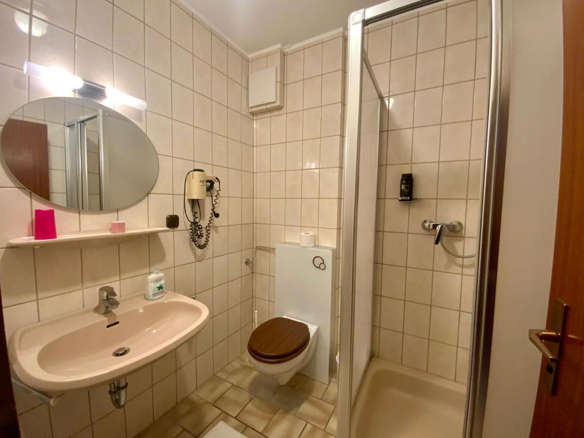 Hotel Attache Raunheim Eksteriør billede
