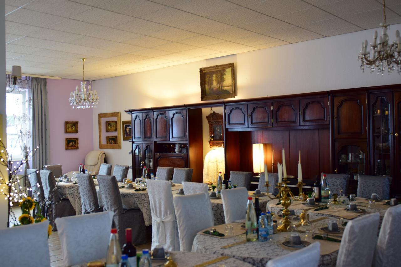 Hotel Attache Raunheim Eksteriør billede