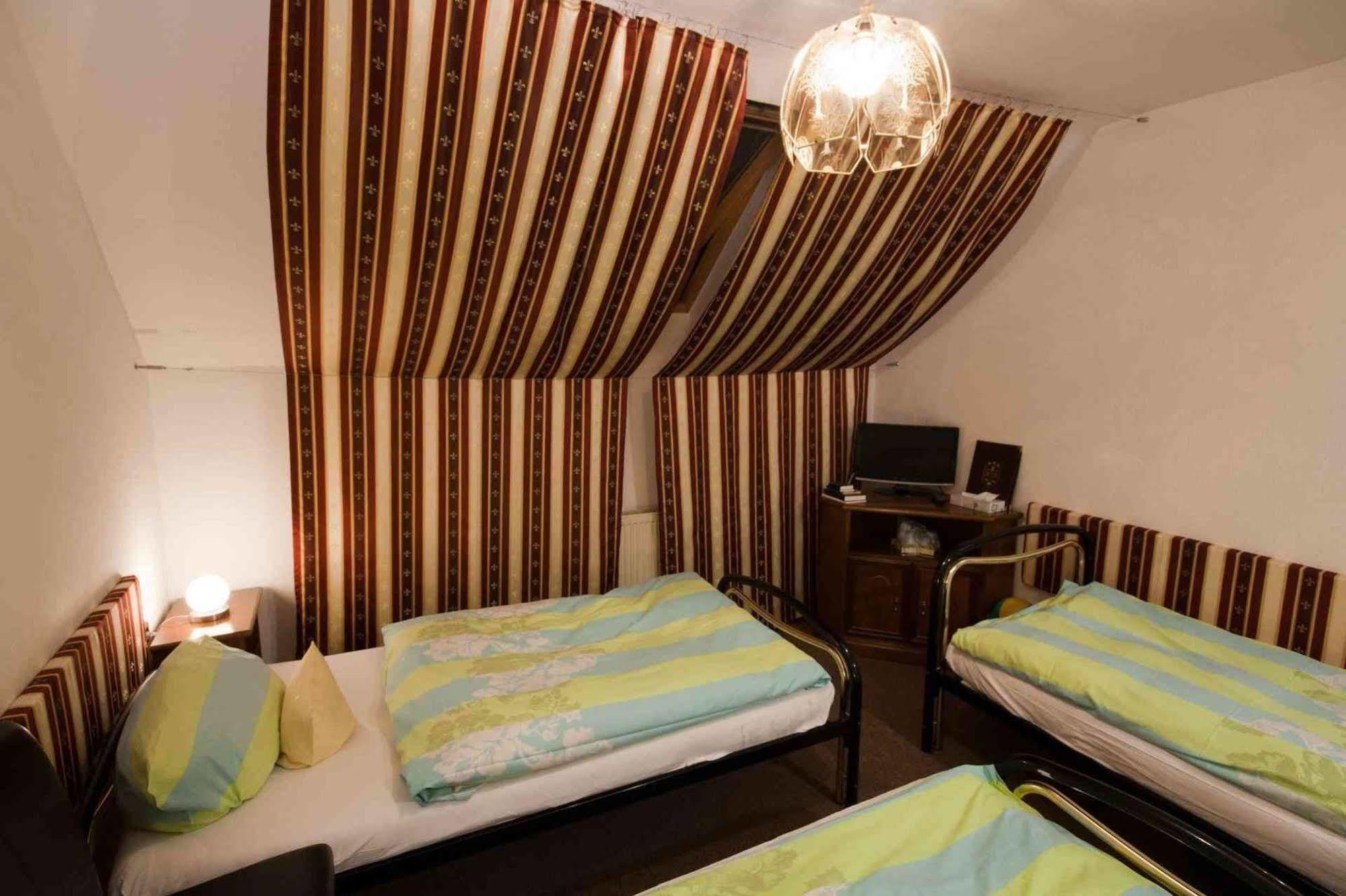 Hotel Attache Raunheim Eksteriør billede