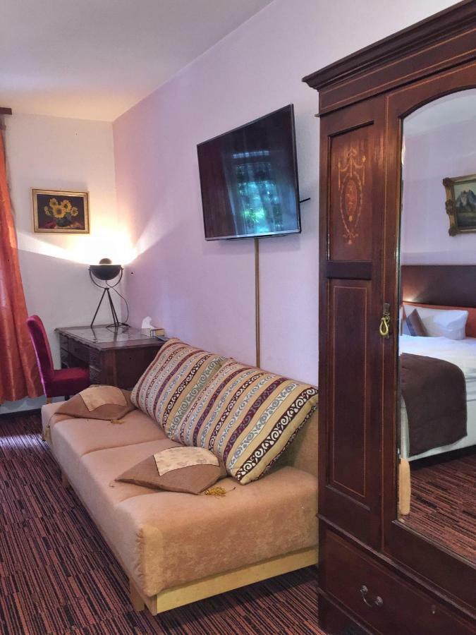 Hotel Attache Raunheim Eksteriør billede